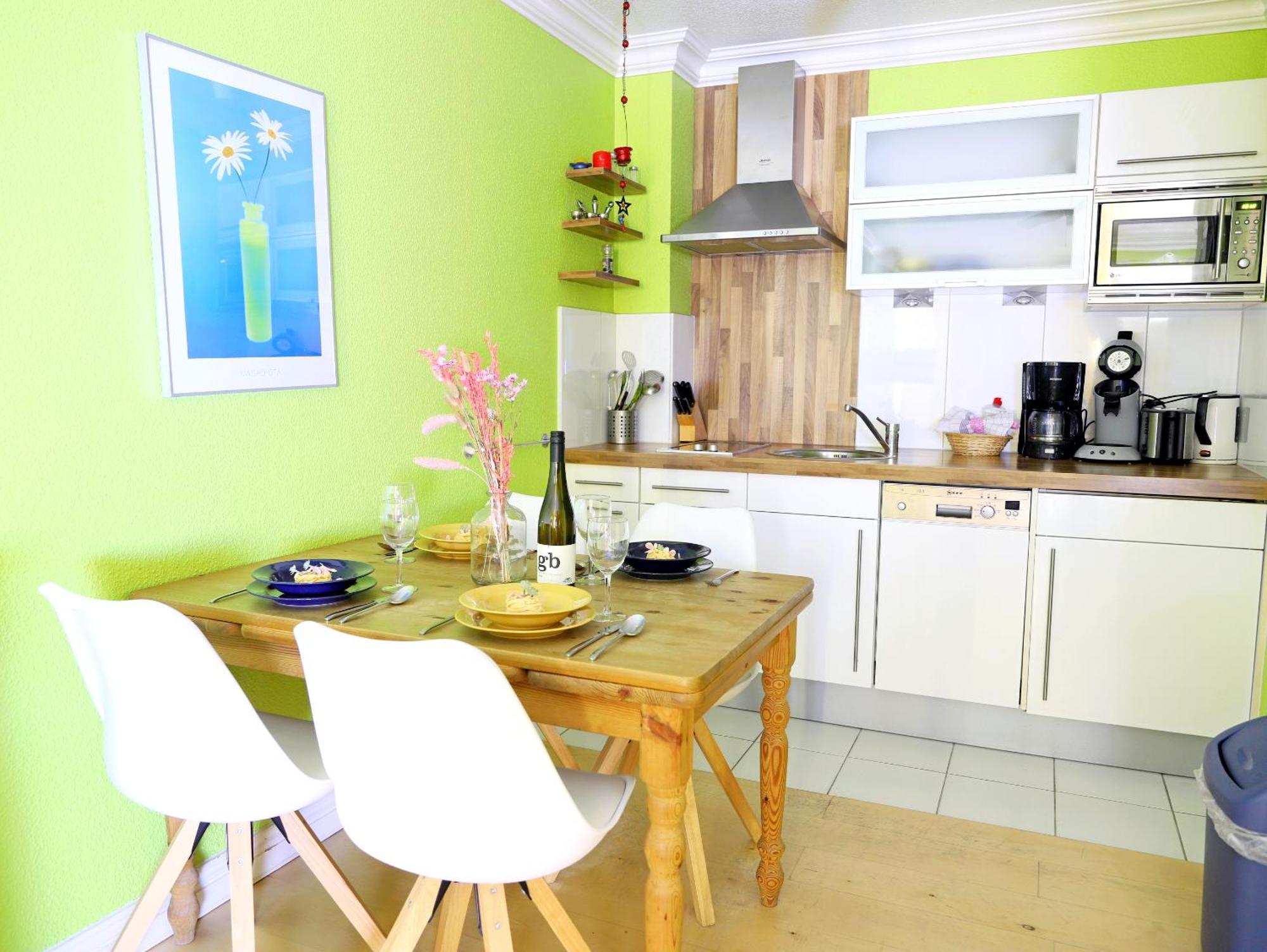 Geraeumiges 2-Zimmer-Appartement In Der 3. Etage Des Hauses. Вестерланд Екстериор снимка