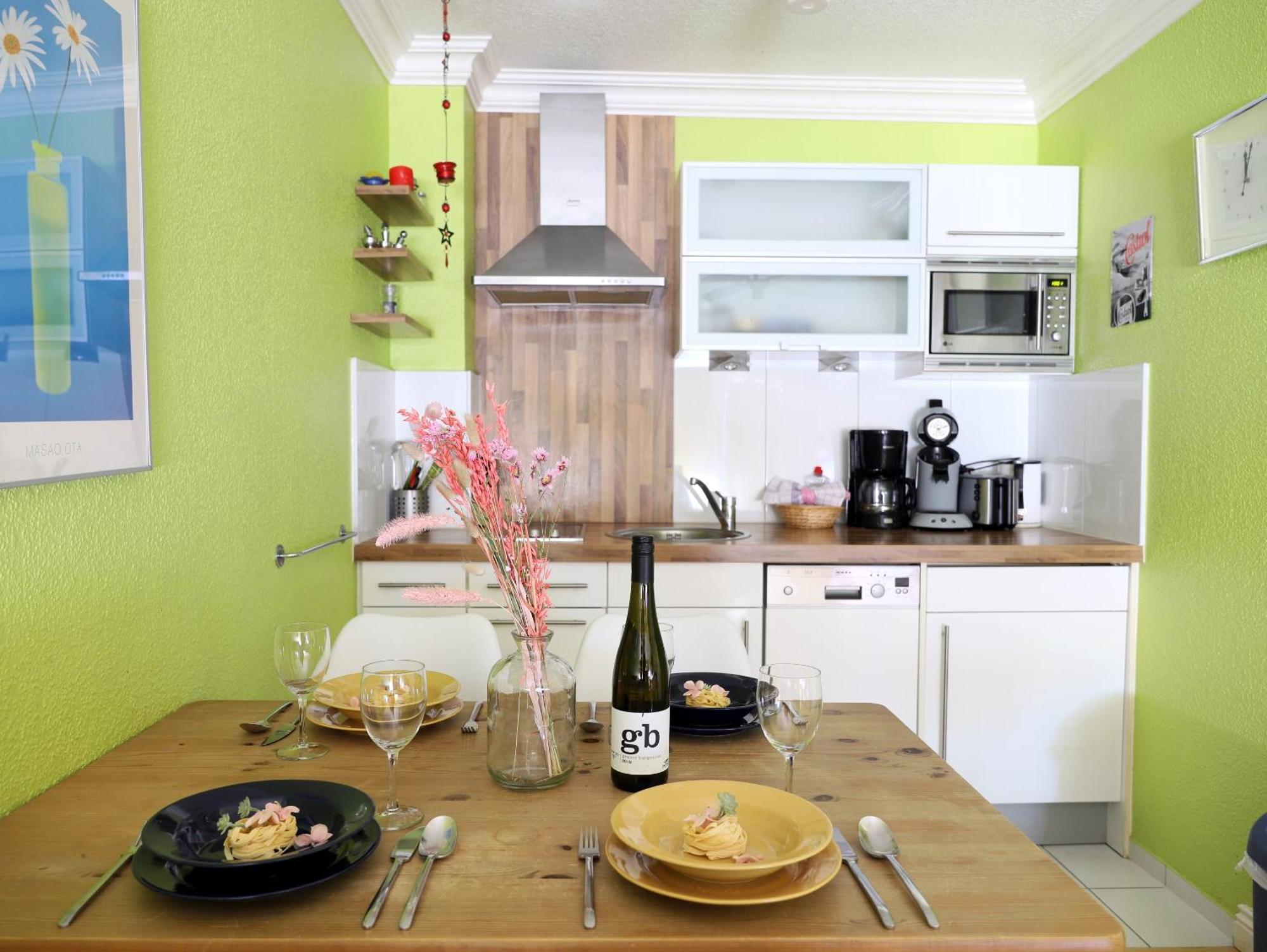 Geraeumiges 2-Zimmer-Appartement In Der 3. Etage Des Hauses. Вестерланд Екстериор снимка